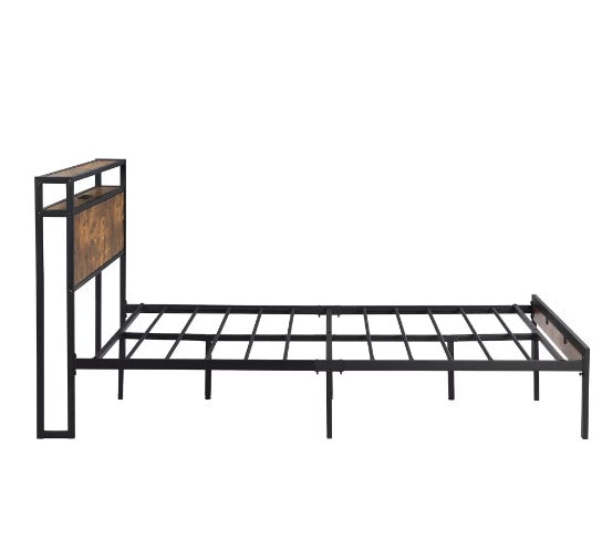 King Size Metal Platform Bed Frame With Wooden Headboard And Footboard With USB LINER