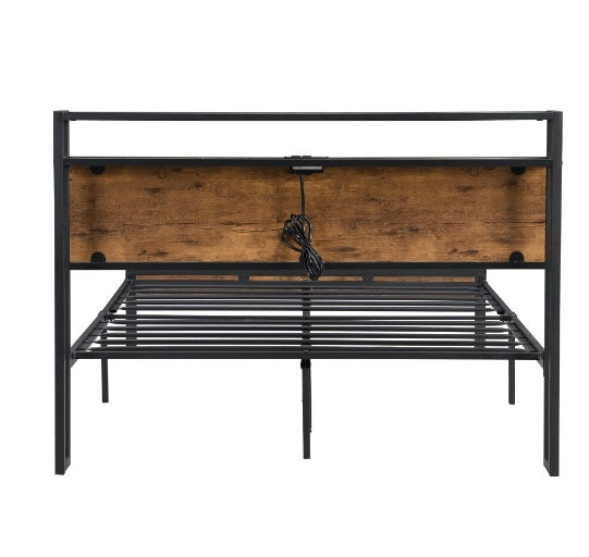 King Size Metal Platform Bed Frame With Wooden Headboard And Footboard With USB LINER
