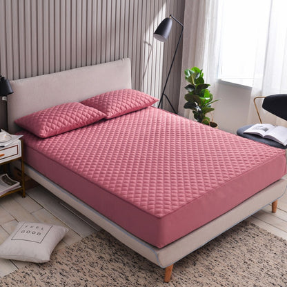 Non-slip fixed mattress protector