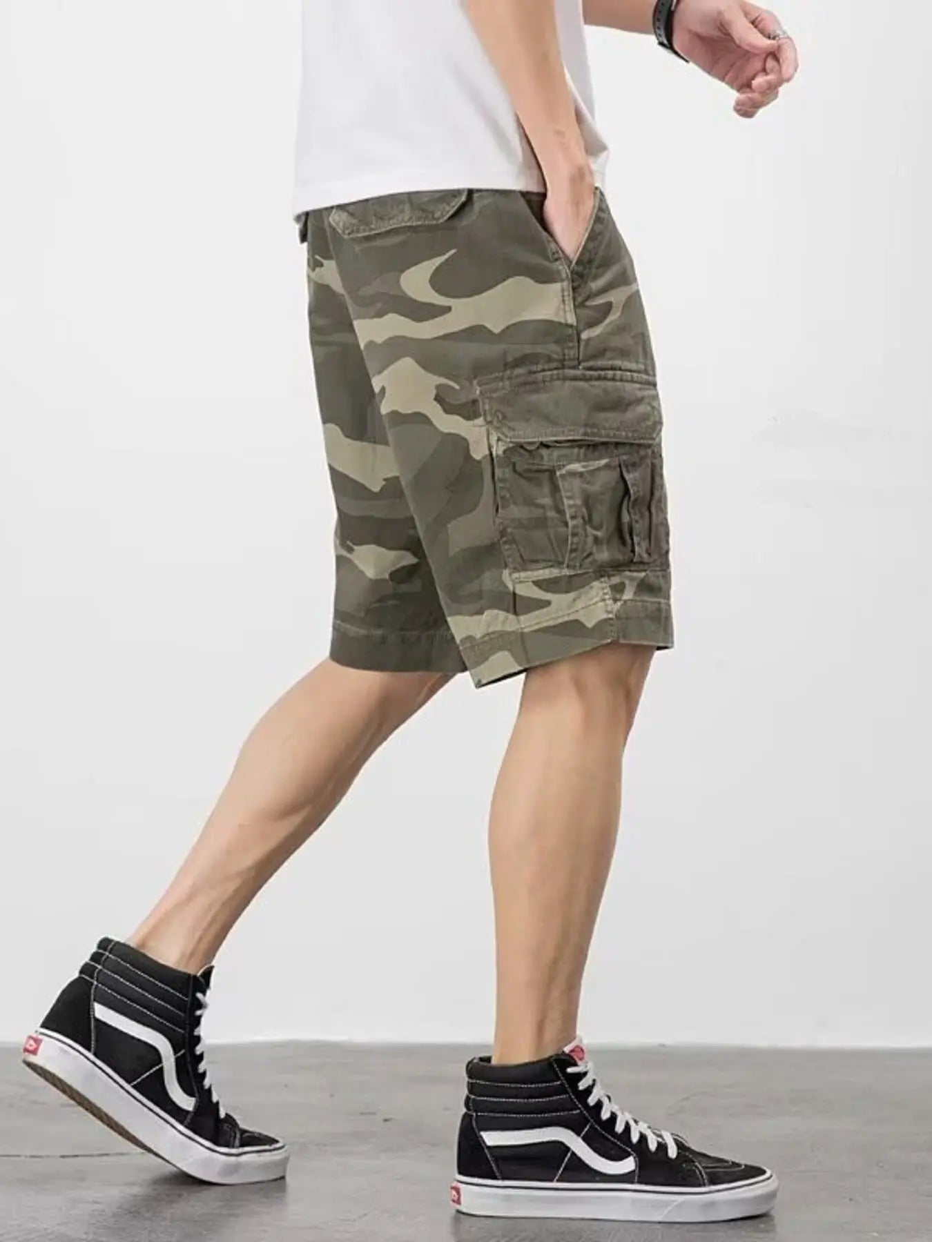 Men's Plus Size Camouflage Cargo Shorts