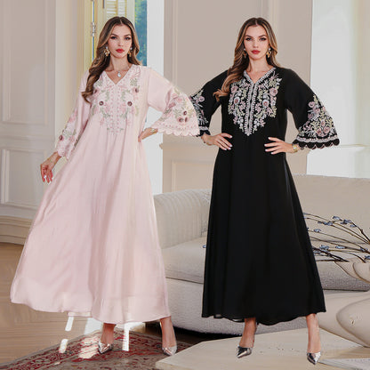 Middle Eastern Women's Dress Dubai Embroidered Long Robe Muslim Maxi Dress