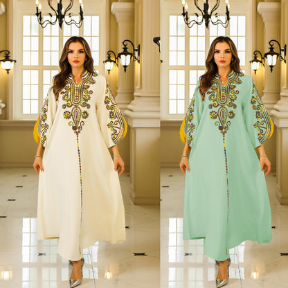 Middle Eastern Muslim Women's Long Robe with Cord Embroidery for Dubai Tourism and Leisure Wear