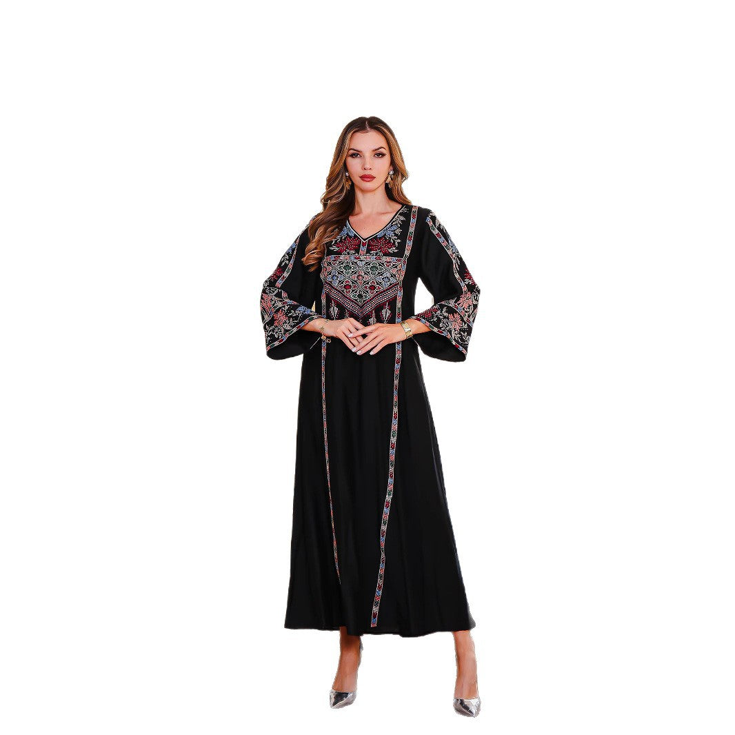 Elegant Muslim Dress Dubai Women's  Embroidered Beaded Long Robe
