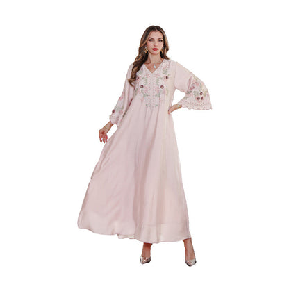 Middle Eastern Women's Dress Dubai Embroidered Long Robe Muslim Maxi Dress