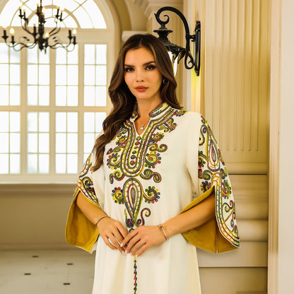 Middle Eastern Muslim Women's Long Robe with Cord Embroidery for Dubai Tourism and Leisure Wear