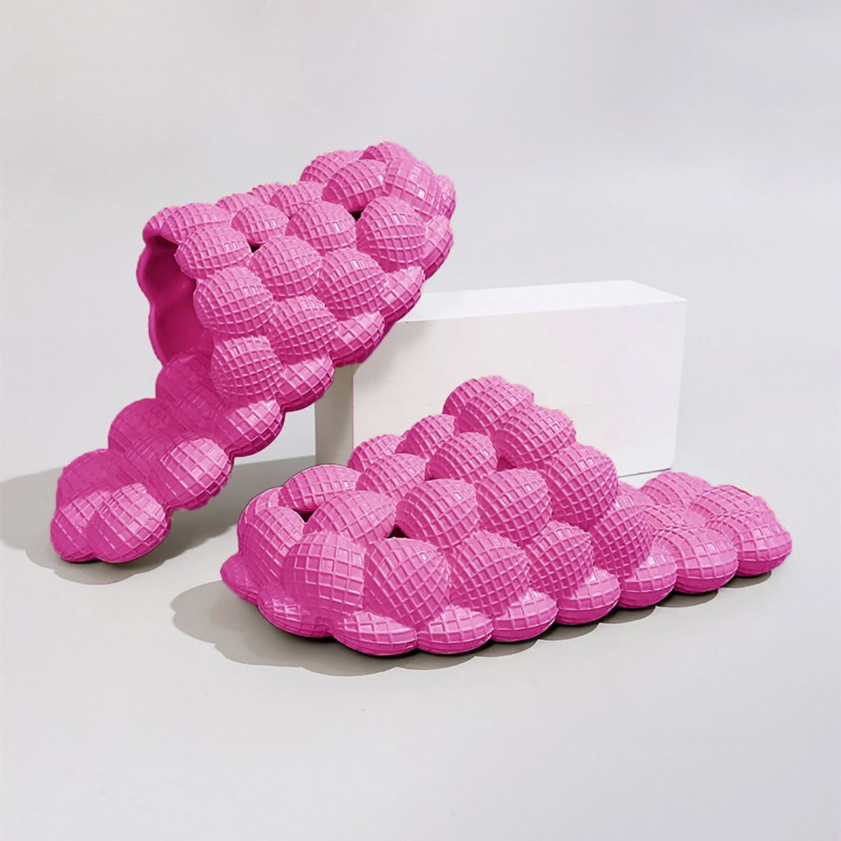 Women's Solid Ultra Cushioned Bubble Slides; Bubble Slippers