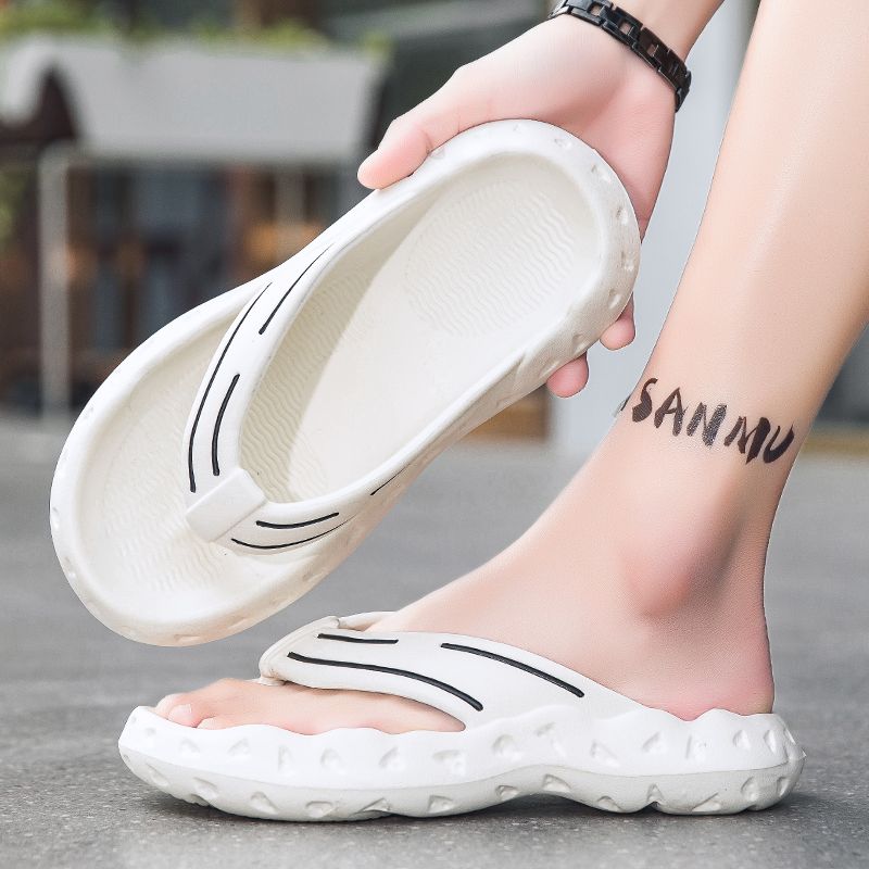 Summer men's flip-flops comfortable men's beach shoes flip-flops