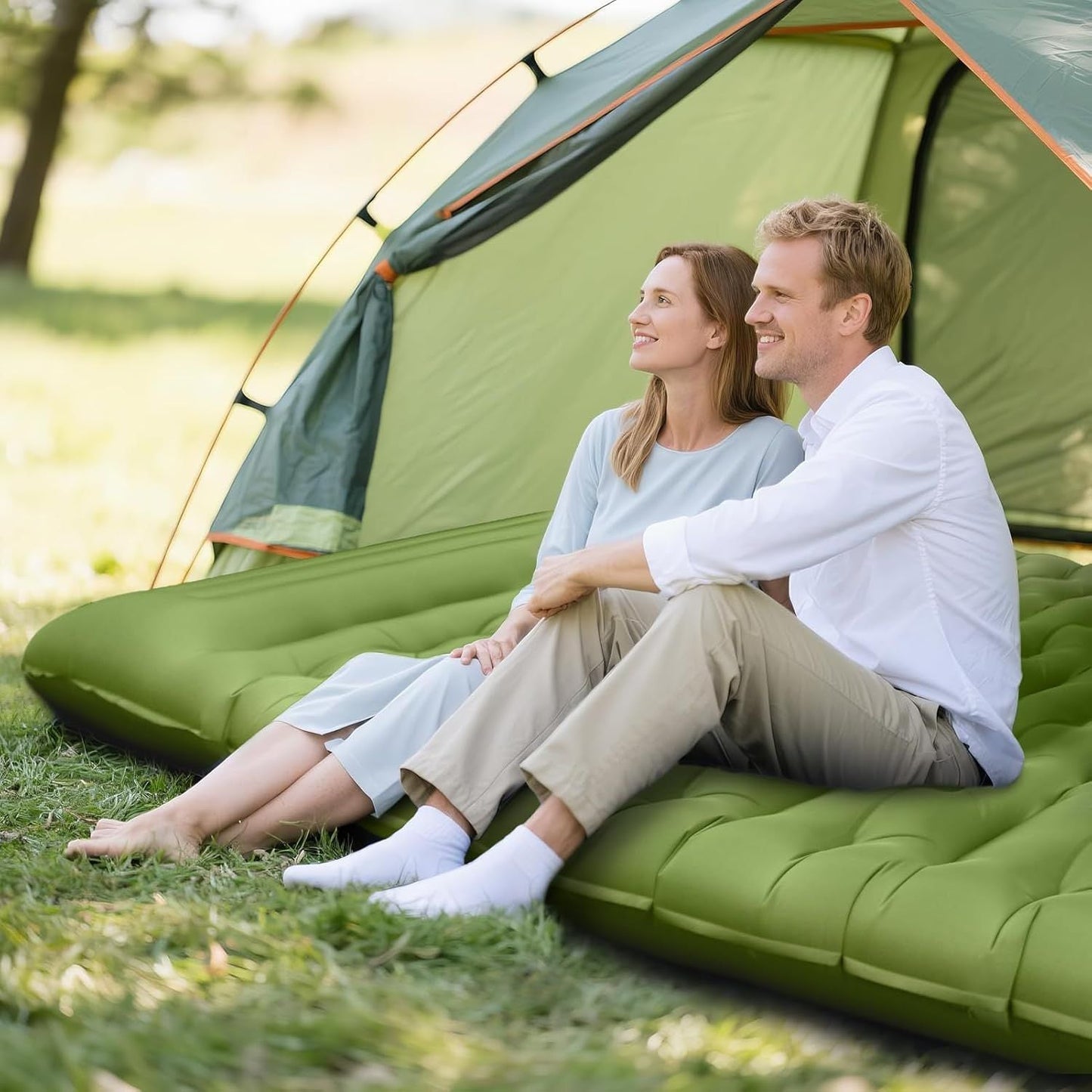 Camping Sleeping Pad, Ultralight Camping Mat with Pillow Built-in Foot Pump, 4" Thick Inflatable Sleeping Mat Compact for Backpacking, Hiking, Car Traveling, Camp Tent