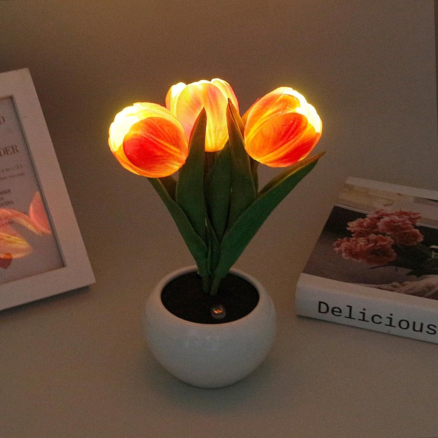 Tulip Lamp - LED Replica Tulip Table Lamp with Flower Vase for Desktop Decoration. Suitable for home, living room, desktop decoration, holiday gifts, atmosphere decoration lamps. Powered by USB