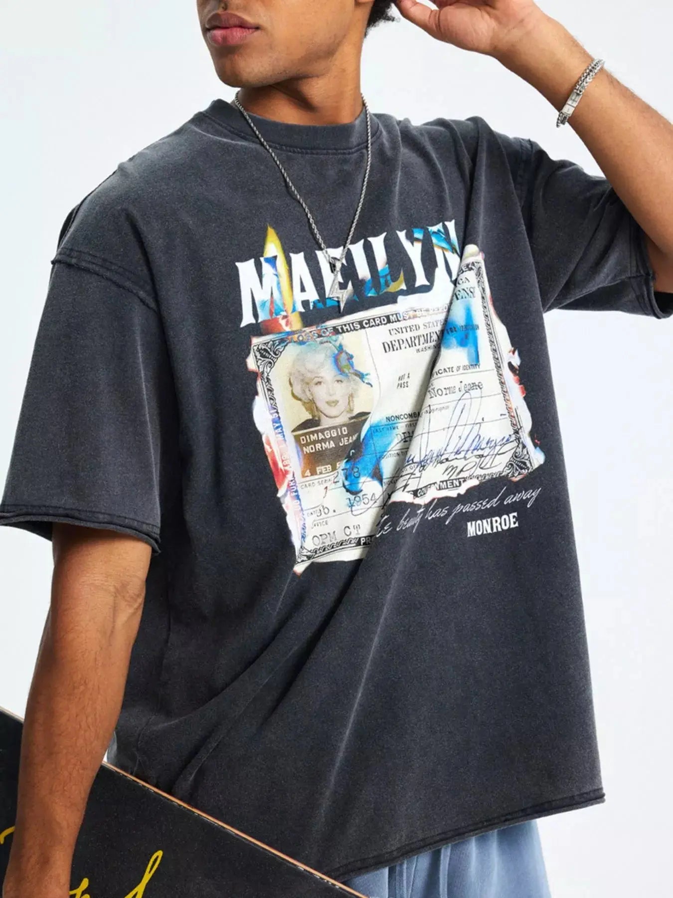 Men's Graphic Round Neck Short Sleeve T-Shirt