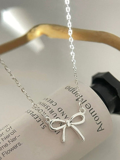 Modern 925 sterling silver simple and sweet clavicle bow necklace