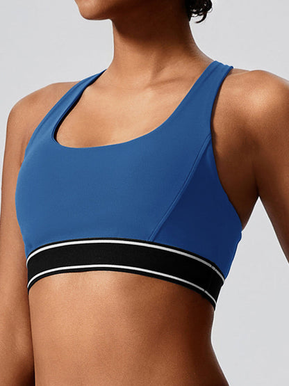 Modern elastic fitness fashion yoga vest with chest pad