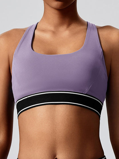 Modern elastic fitness fashion yoga vest with chest pad