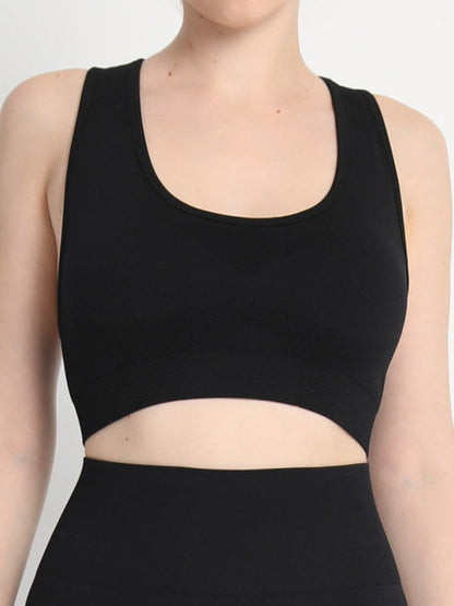 Women's Seamless Athletic Set - Dotted Sports Bra & High-Waist Leggings